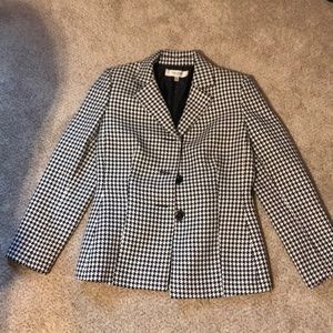 Houndstooth Jones Studio Jacket